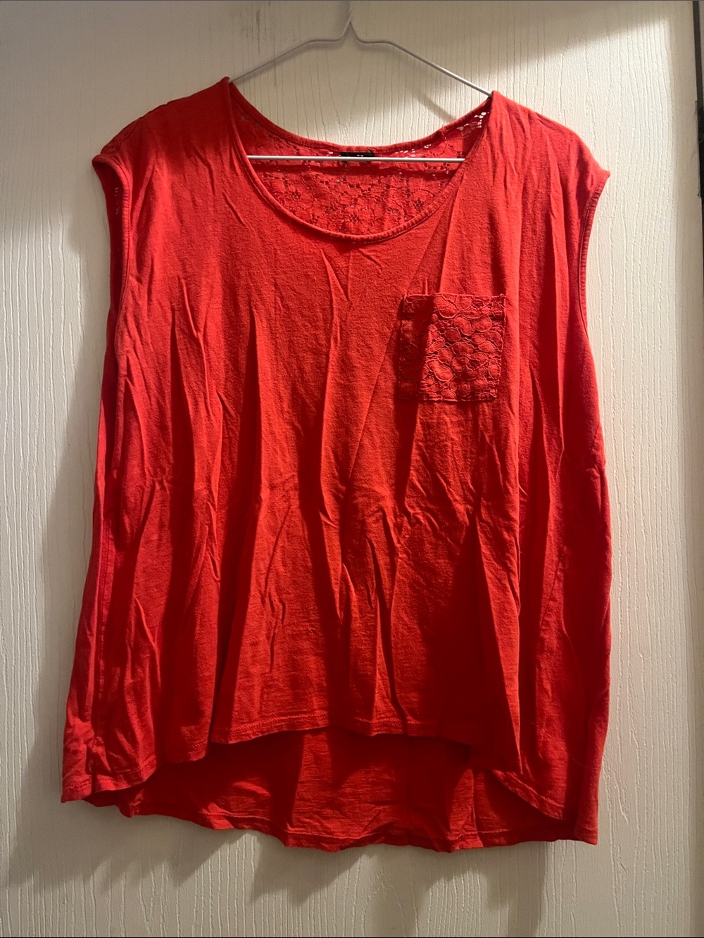 Red Lace-Accent Women’s Sleeveless Top